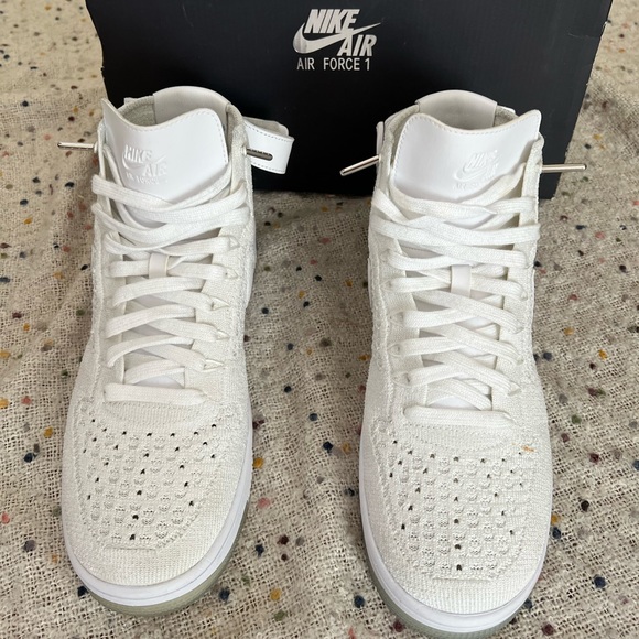 Nike AF1 Ultra flyknit mid size 9.5 - Picture 5 of 12
